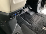 ビルトインタイプの【ETC】で見た目もスッキリ。高速道路の利用にとても便利です。