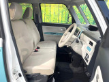 運転席シート廻りは使用感も少なく、良好な状態となっています。丁寧に使われていたことがよくわかりますね。