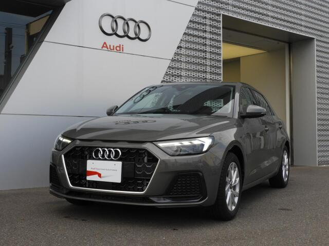 A1スポーツバック 25 TFSI アドバンスド