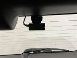 後方ドライブレコーダー装備!追突事故やあおり運転といった後方からのトラブルへの備えとなり、いざと言う時の強い味方です♪