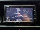 ホンダ純正ナビなのでダッシュボードにスッキリと収まっています。ナビの案内があれば土地勘の無い所でも道に迷わず安心!見知らぬ土地へのドライブも一層楽しくなります!