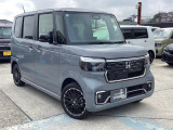 Honda Cars 横浜 U-Select横浜南使用のデモカー・N-BOXカスタムターボです。