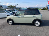 広々中古車展示場でご来店お待ちしております。
