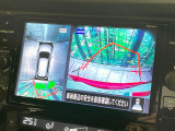 【アラウンドビューモニター】専用のカメラにより、上から見下ろしたような視点で360度クルマの周囲を確認することができます☆縦列駐車や幅寄せ時に活躍してくれます♪