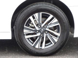 【タイヤ】 【純正16インチアルミホイール】《205/65R16》専用のアルミなのでお車のイメージぴったりですね!