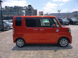 スライドドアは、開口部が広く乗降性の良いお車です