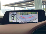 【360&deg;ビューモニター】専用のカメラにより、上から見下ろしたような視点で360度クルマの周囲を確認することができます☆死角部分も確認しやすく、狭い場所での切り返しや駐車もスムーズに行えます。