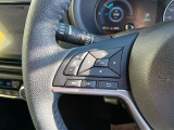 ステアリングスイッチ 手元でオーディオ操作やメーター内の車両設定を行えます!