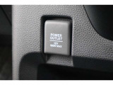 シガーソケットが付いているので、車から電源を取ることが出来ます!