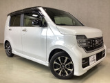 指定工場併設で末永く品質を保ちます。12ヶ月点検や車検はもちろんのこと、国家資格整備士によるお車のアドバイスも致します。