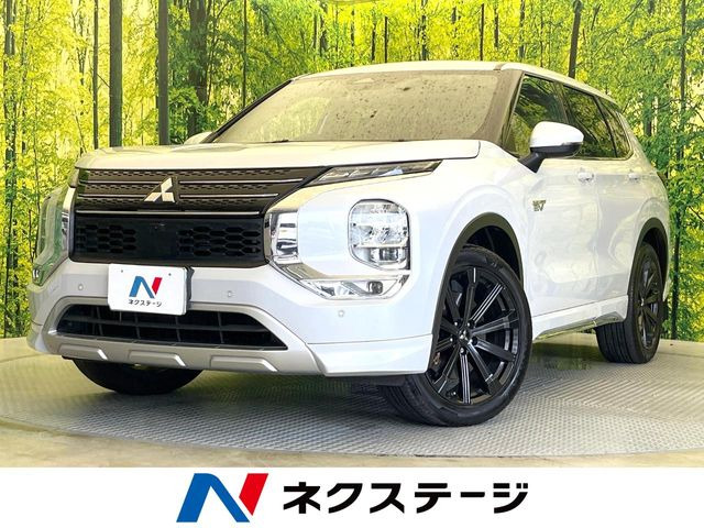 アウトランダー PHEV 2.4 P 4WD