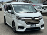 ホンダセンシング装着車となっております。衝突軽減ブレーキ、誤発進抑制機能、歩行者事故低減ステアリング、路外逸脱抑制機能、アダプティブクルーズコントロール、車線維持支援システム他、安全運転を幅広く支援。