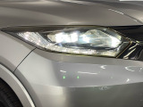 LEDヘッドライトで夜道も安心!