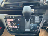 展示車両は全車 クリーニング済。 専門業者さんにて内外装ともにキレイにしてご納車いたします。 また別途、各種コーティングもうけたまわってます。
