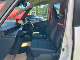 ご納車前にスタッフが入念に清掃し気持ちよく乗り出せるように致します。