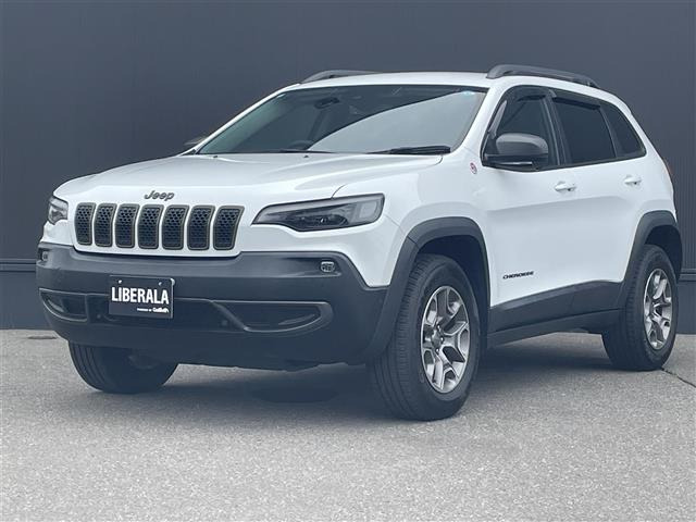 チェロキー トレイルホーク 4WD 本革シート