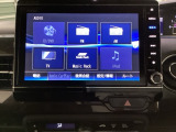ワイド画面のナビゲーションはフルセグTV対応のGathers純正メモリーナビを搭載しています。Bluetoothオーディオ機能がありますので、スマートフォンなどの音楽も再生できます。
