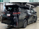 サポカーS装備。自動(衝突軽減)ブレーキなどの安全運転を支援する装置などを搭載し、ドライバーの安全運転を支援します。必ずご自身で安全運転を行ってください。