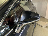 レクサス車らしい細部までこだわった高級感と見る人を一目で虜にするエモーショナルな魅力を持ち合わせております。