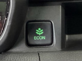 ★ECONスイッチ★ エコドライブを加速しよう!スイッチをONにすると、運転の仕方によるロスを抑え込み燃費をよくするようクルマが頑張ります(*^ー^*)燃費向上にチャレンジ♪