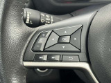 ステアリングスイッチ付いてます。