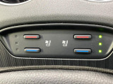 【シートヒーター&ベンチレーション】夏場は涼しい風でお尻や背中の熱やムレを防ぎ、冬はエアコンよりも早く温まってポカポカに!季節を問わず快適に過ごせます。