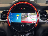 バックカメラ搭載!駐車時も安心ですね!