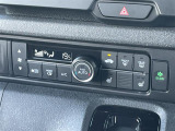 【 オートエアコン 】車内温度を感知して自動で温度調整をしてくれるのでいつでも快適な車内空間を創り上げます!