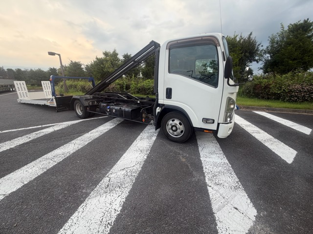 エルフ 積載車 