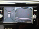 上からの視点で狭い駐車場への駐車などに役立つアラウンドビューモニターです♪