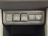 シートヒーター装備!エアコンに比べて暖まるスピードが速いので冬でも快適に過ごせます