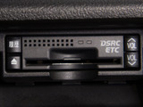 ★ETC(DSRC)が装備されています!!社外品とは違い収まりの良いデザインが人気!高速道路を利用する際は必需品ですよね!!ストレス無く料金所を通過出来ます!!