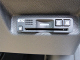 ETC付。高速道路の料金所はキャッシュレスで通過です。サービスエリア等にあるスマートインターの出入りも利用可能でとっても便利。ご納車後すぐにお使い頂けるようセットアップしてのお渡しとなります。