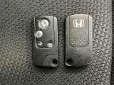 スマートキーです!ドアの施錠・解錠・エンジンの始動がスムーズで大変便利です!