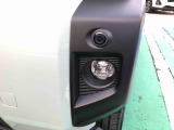納車前にはプロのメカニックが点検、整備を行いますので安心してお乗り頂けます。