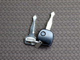 リモートコントロールエントリーシステム!荷物を持ちながらでも、リモコン操作でドアのロック/アンロックができます!