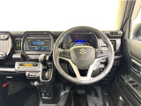運転しやすいインパネ周りです。見やすいレイアウトで快適なドライブをサポートします☆☆