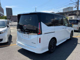 セレナ 1.4 e-POWER ハイウェイスターV 