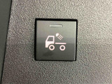 全車に1.「保証」2.「定期点検整備」3.「ダイハツ認定中古車カルテ」が付いています。