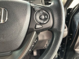 クルーズコントロールを装備しています。高速道路などで一定の速度で走ってくれるので運転が楽ですよ!速度を設定できますので、スピードの出しすぎにも注意できます。