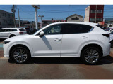 2.5Lガソリンエンジンで、力強く滑らかな走りのCX-5!快適装備も充実!