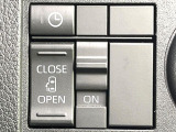 【パワースライドドア】スマートキーや運転席のスイッチでスライドドアの開閉が可能♪電動だから力を入れてドアを開ける必要が無く、小さいお子様でも、重い荷物を持っている時もラクに開け閉めできます♪