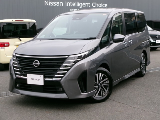 セレナ 1.4 e-POWER ハイウェイスターV 
