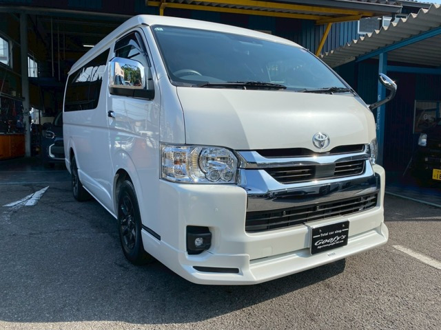 トヨタ ハイエース 