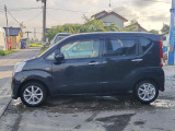 当店では、車両をご覧いただくために、事前の来店予約をおすすめしております。タイミングによっては他のお客様と商談中だったり、車両が一時移動している場合があるためです。