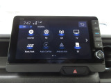 ホンダ純正ギャザズディスプレイオーディオ。フルセグTV、CD/DVD再生、Bluetoothオーディオ対応でお気に入りの音楽をお楽しみいただけます。
