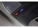 エアバッグが展開するような事故や突然の体調など、万一の際でも24時間365日コールセンターと繋がる「MySubaru Connect」。ご利用には所定のお申し込みが必要です。