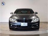 【キドニーグリル】BMWは約90年もの間、ほぼ全ての車両にひと目でBMWだと分かるこの特徴的なフロントグリルが備えられ、デザイン・アイコンとして親しまれてきました。