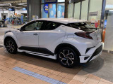 安心が見えるトヨタの中古車。【ロングラン保証】買ってからも安心!メーカーや年式を問わず、走行距離無制限の1年間無料保証、全国約5,000か所で保証修理が可能です。