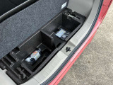 トランク下には大きな収納スペースが有りさらにたくさんの荷物が積めます